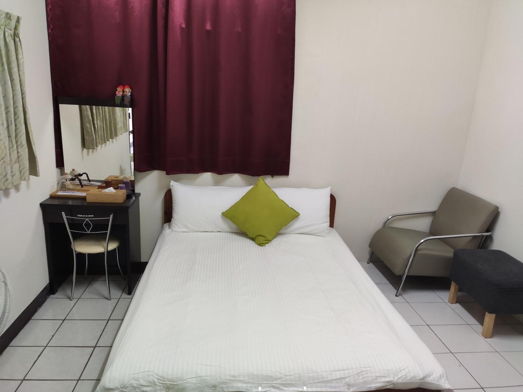 Papa Bear's Guesthouse Taichung Chambre photo